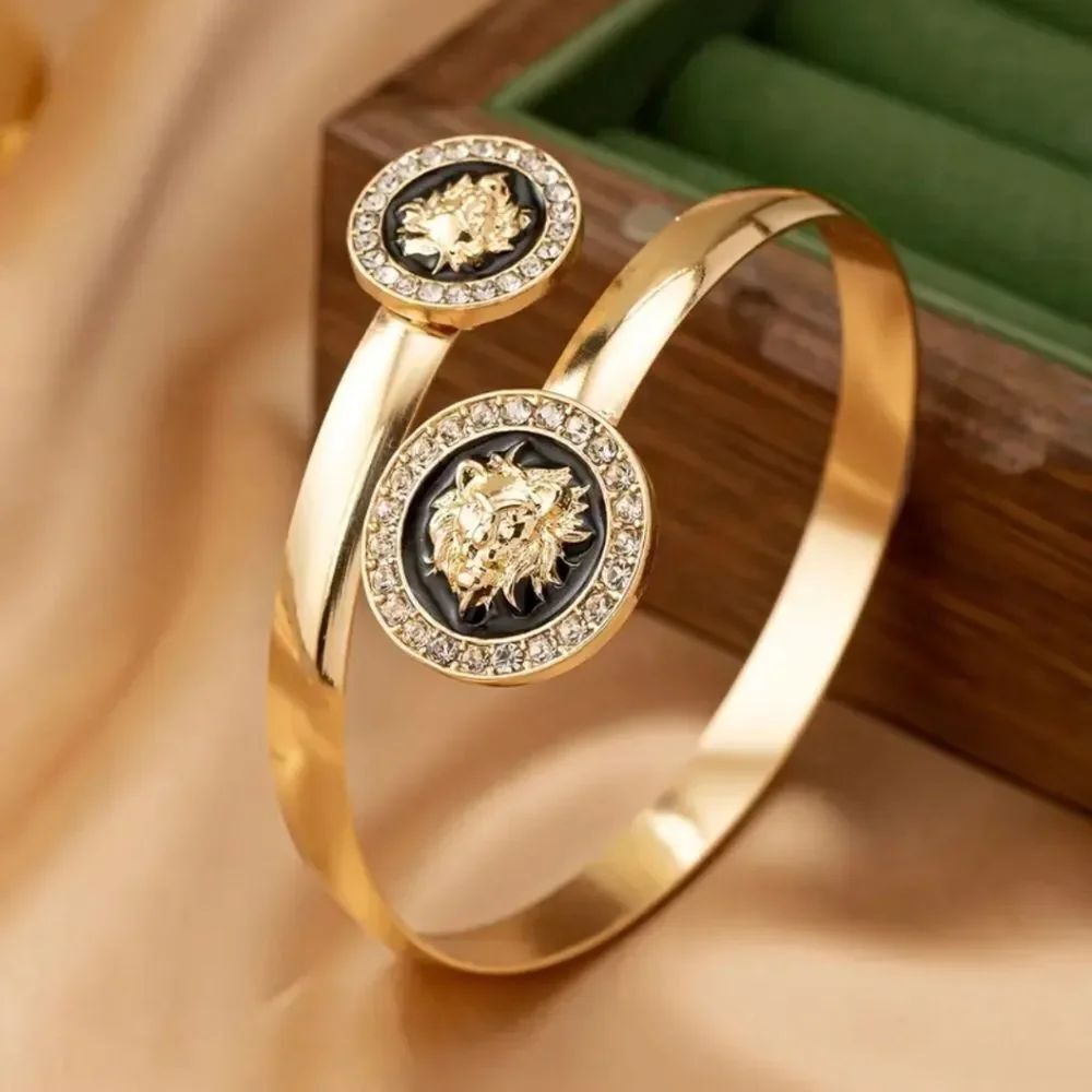 Gold Black Diamond Lion Head Bangle Bracelet